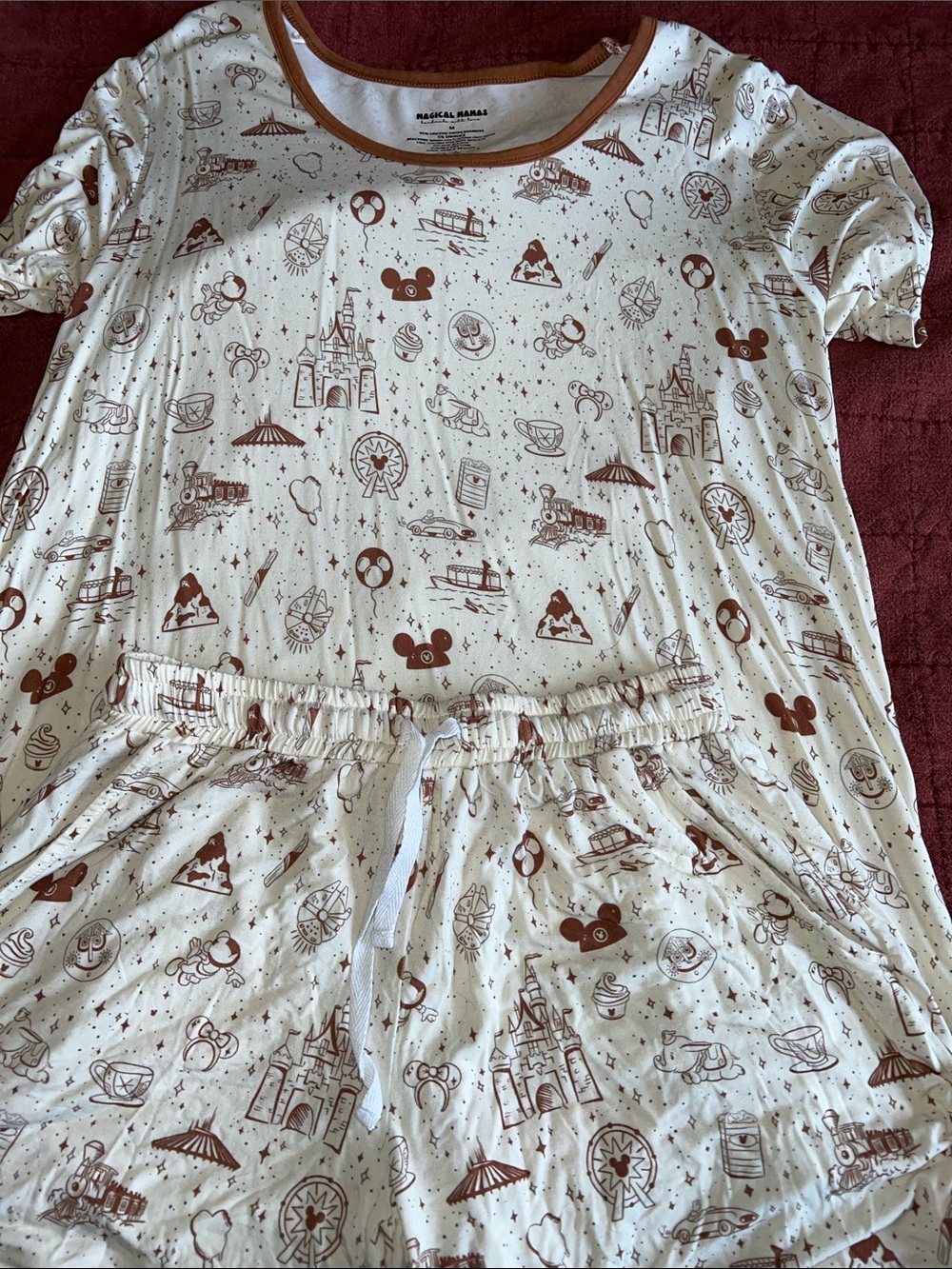 Women’s Cream & Brown Disney Print Pajama Set